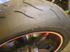 E le gomme continuano a consumarsi